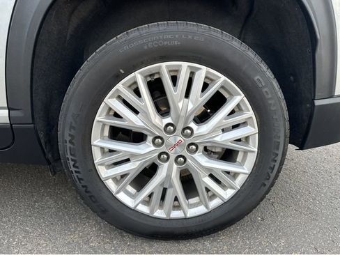 Certified 2024 GMC Acadia Elevation image 15