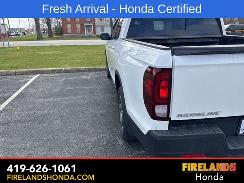 Used 2023 Honda Ridgeline RTL image 4
