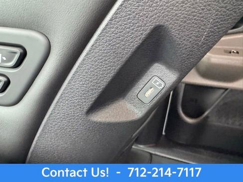 New 2026 Kia Carnival EX image 15