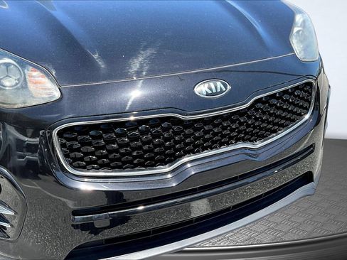 Used 2017 Kia Sportage EX FWD image 33