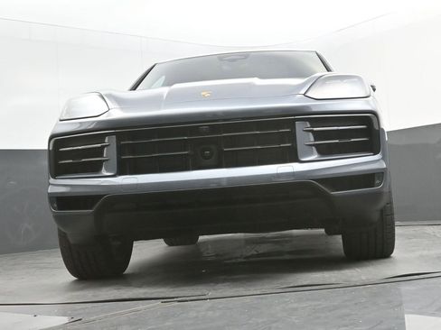 New 2026 Porsche Cayenne image 42