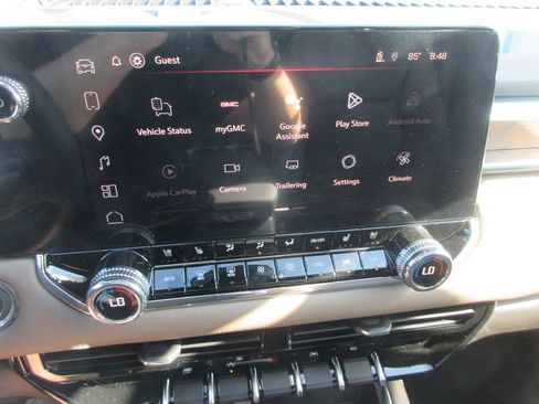 New 2026 GMC Canyon Denali AWD/4WD image 18