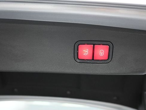 Used 2016 Mercedes-Benz E 350 Sedan w/ Premium Package image 49