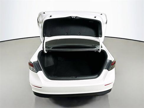 Certified 2023 Honda Accord EX image 29