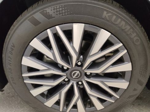 Used 2024 Nissan Altima 2.5 SV image 31