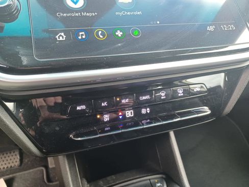 Used 2023 Chevrolet Bolt LT image 13