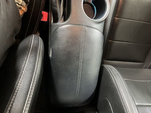 Used 2023 Ford Mustang Premium image 22