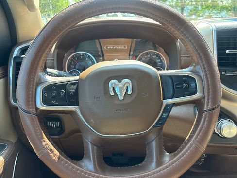 Used 2020 RAM 1500 Laramie AWD/4WD image 16
