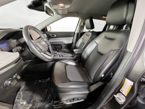 Used 2022 Jeep Compass Latitude w/ Convenience Group AWD/4WD image 20