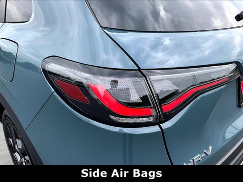 Used 2025 Honda HR-V Sport image 22