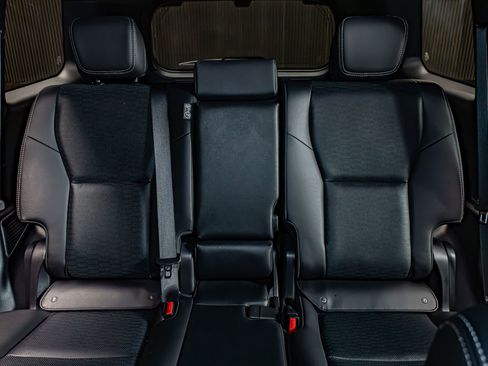 Used 2025 Toyota Land Cruiser w/ Premium Package image 25