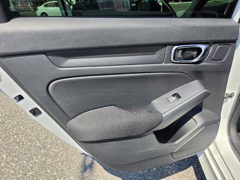 Used 2024 Honda Civic Sport image 23