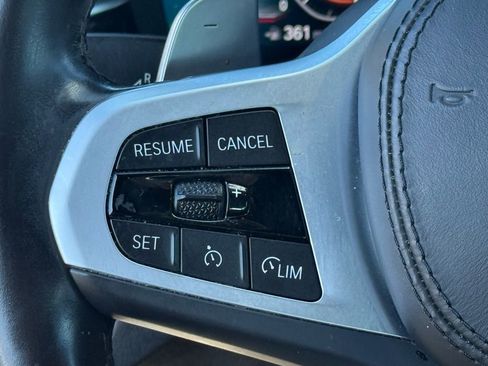 Used 2022 BMW 540i w/ M Sport Package image 27