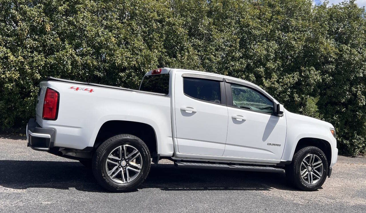 Used 2020 Chevrolet Colorado W/T w/ Custom Special Edition AWD/4WD image 8