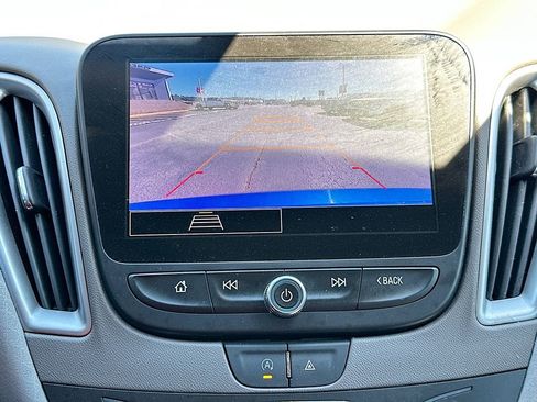 Used 2023 Chevrolet Malibu LT image 23