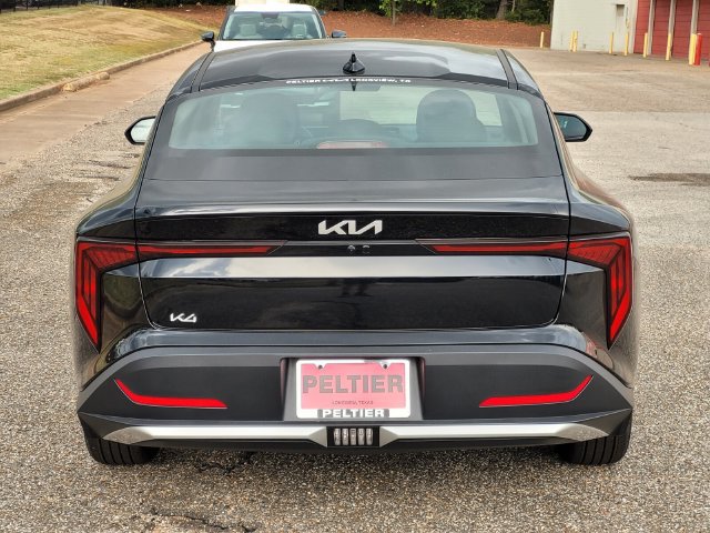 New 2026 Kia K4 FWD image 4