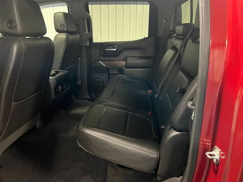 Used 2020 Chevrolet Silverado 1500 LT Trail Boss image 6