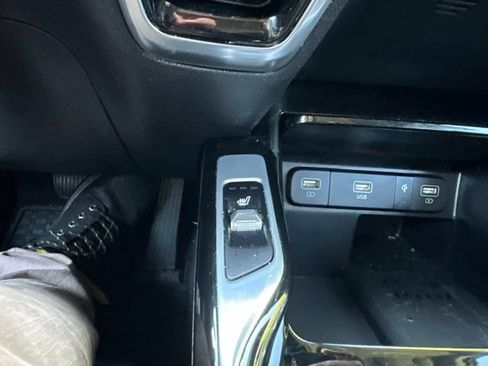 Used 2023 Kia Sorento SX FWD image 36