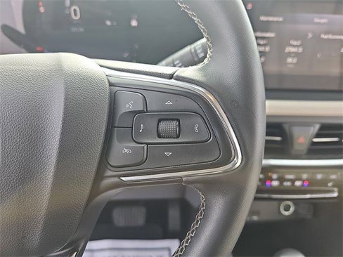 Certified 2024 Buick Encore GX Avenir w/ Avenir Convenience Package image 18