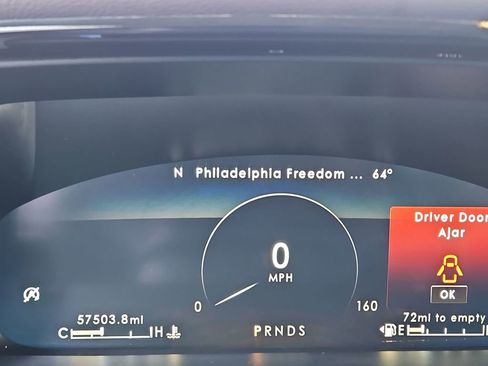 Used 2021 Lincoln Nautilus Reserve w/ Equipment Group 201A image 14