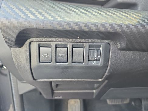 Used 2025 Subaru Ascent Premium AWD/4WD image 26