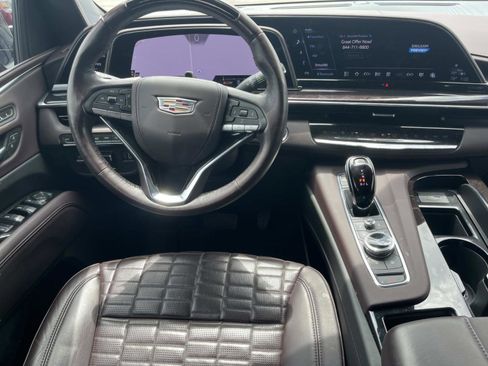 Used 2022 Cadillac Escalade Sport Platinum AWD/4WD image 8