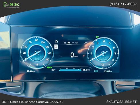 Used 2024 Hyundai Elantra Limited FWD image 25