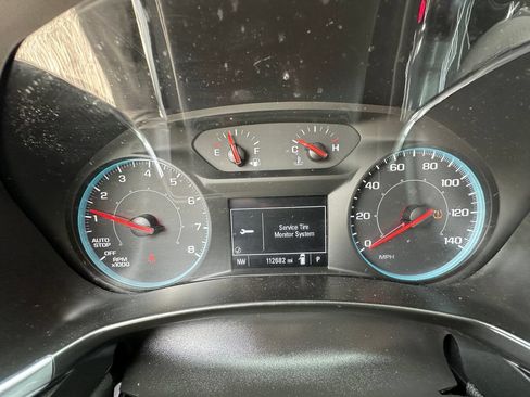 Used 2020 Chevrolet Equinox LS w/ LS Convenience Package AWD/4WD image 12