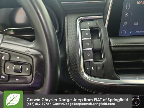 Used 2023 GMC Yukon SLT image 28