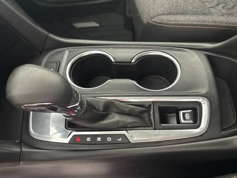 Used 2022 Chevrolet Equinox LT FWD image 8
