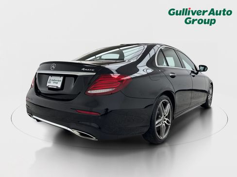 Used 2019 Mercedes-Benz E 450 4MATIC Sedan w/ Premium Package image 8