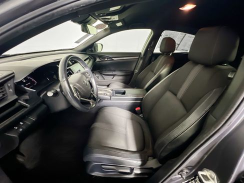Used 2020 Honda Civic Sport image 13