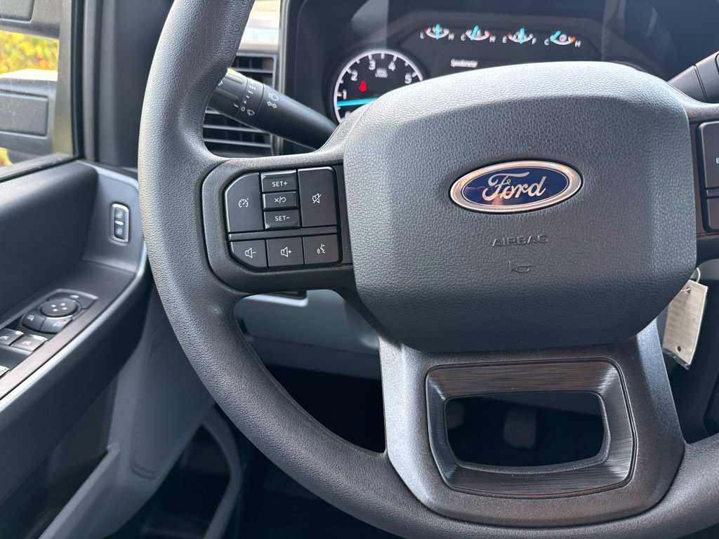 Used 2025 Ford F350 XL w/ STX Appearance Package AWD/4WD image 19