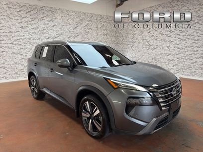 Used 2024 Nissan Rogue SL w/ SL Premium Package