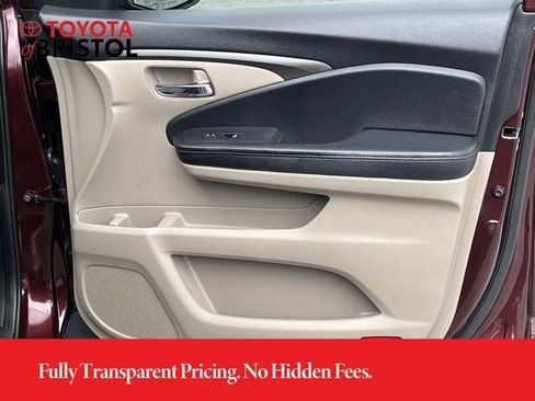 Used 2017 Honda Pilot EX-L image 25
