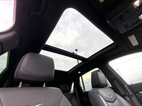 Used 2024 Cadillac XT5 Premium Luxury image 22