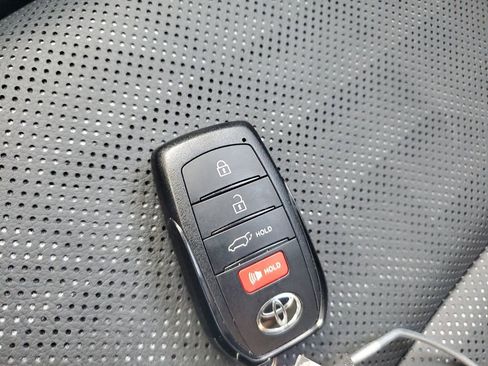 Used 2025 Toyota 4Runner TRD Off-Road Premium image 27