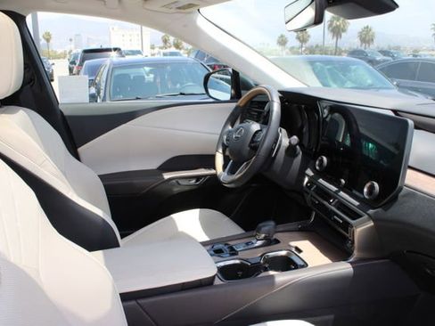 Certified 2024 Lexus RX 350 Premium w/ Convenience Package FWD image 5