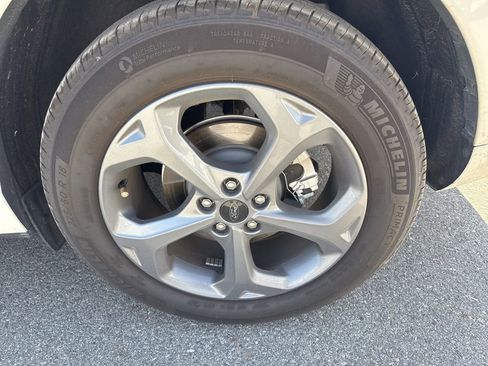 Used 2024 Ford Escape ST-Line image 7