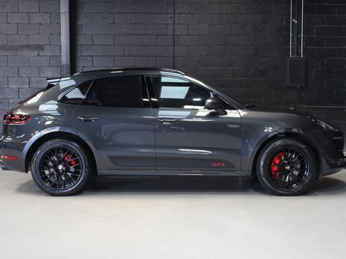 Used 2017 Porsche Macan GTS AWD/4WD image 17
