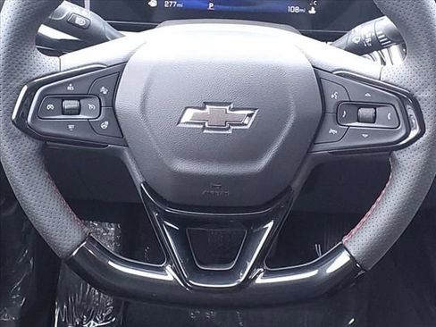 New 2025 Chevrolet Trax RS w/ Driver Confidence Package image 12