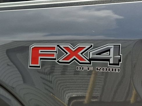 Used 2023 Ford F150 Lariat AWD/4WD image 32