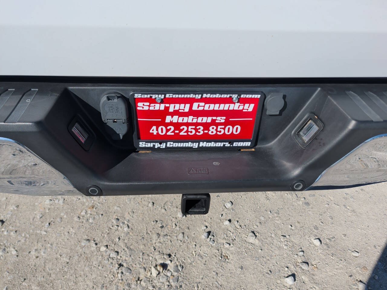 Used 2017 Ford F150 XLT w/ Equipment Group 302A Luxury AWD/4WD image 11