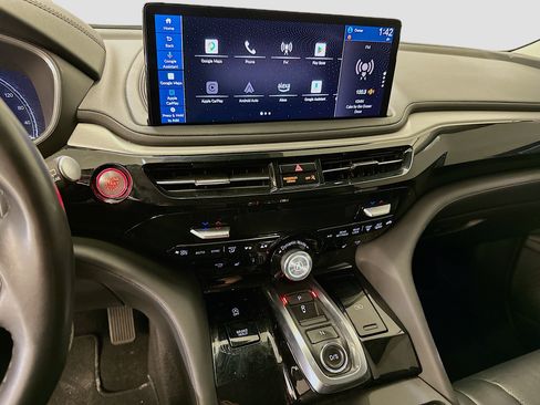 Used 2025 Acura MDX SH-AWD w/ Technology Package image 26
