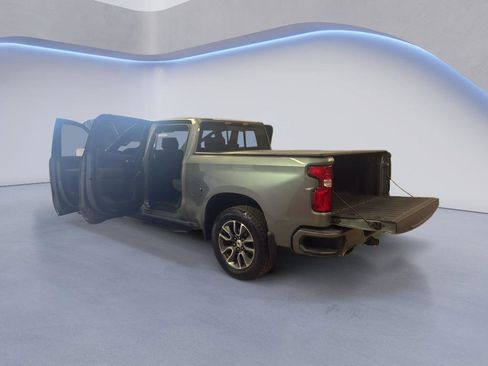 Used 2019 Chevrolet Silverado 1500 RST image 10