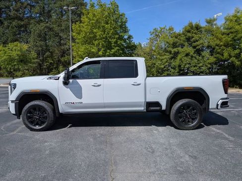 New 2026 GMC Sierra 2500 AT4 w/ AT4 Premium Plus Package AWD/4WD image 6