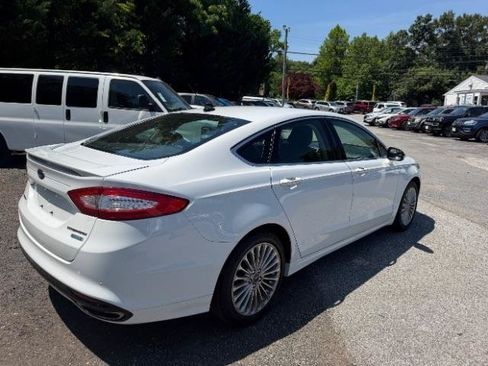 Used 2016 Ford Fusion Titanium FWD image 5