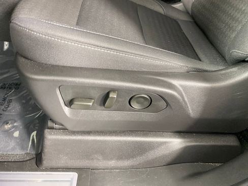 Used 2025 GMC Sierra 1500 Elevation image 8