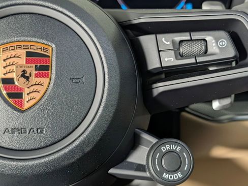 Certified 2026 Porsche Cayenne Coupe AWD/4WD image 39