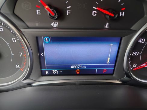 Used 2023 GMC Acadia SLE w/ Driver Convenience Package image 27